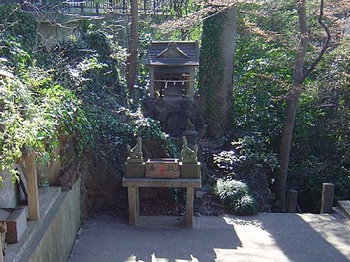 2009年4月富士見櫓跡富士見稲荷神社.jpg