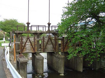 2009年4月田谷堰･田谷橋4.jpg